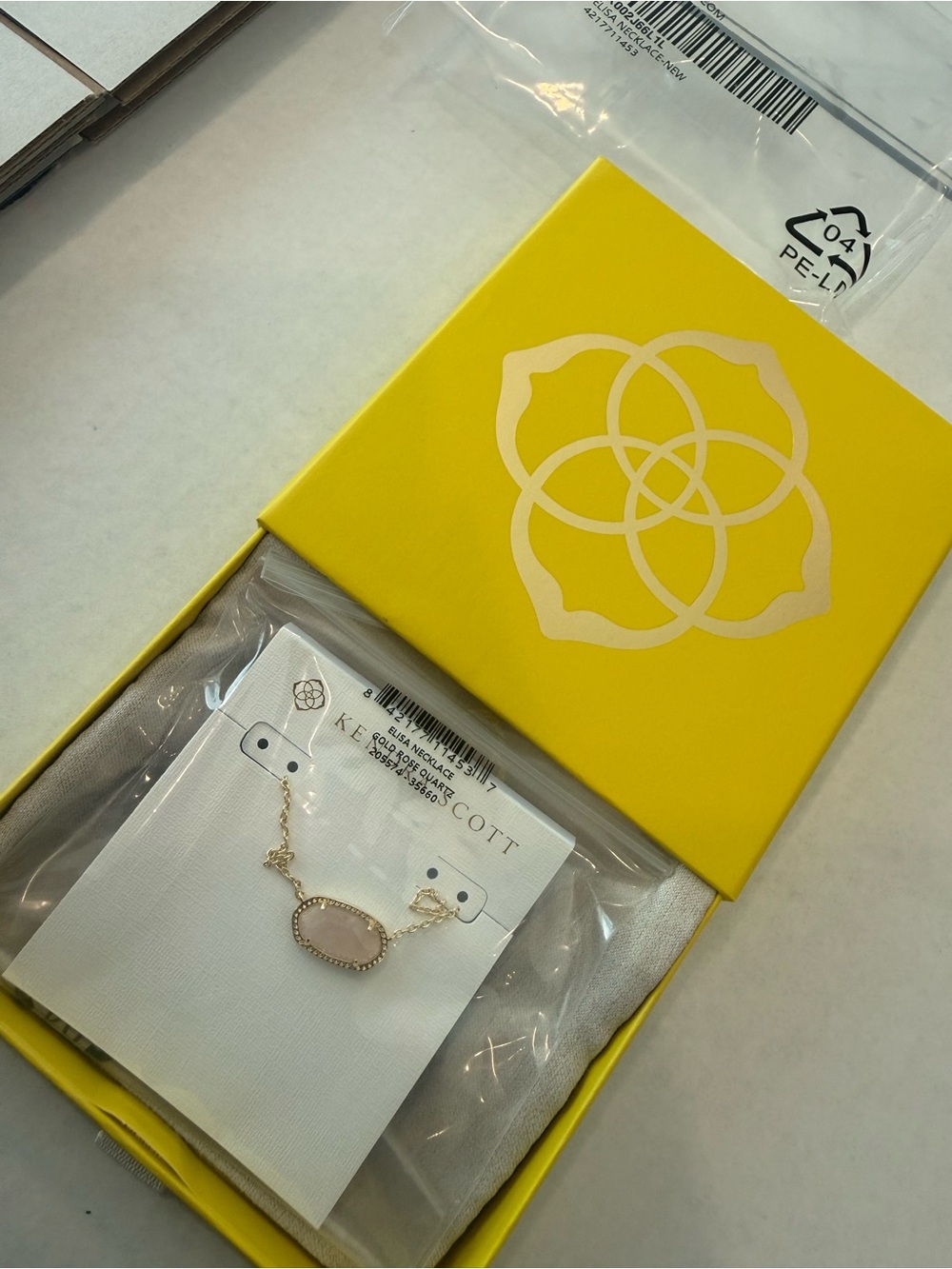 Kendra Scott Elisa Pendant Necklace